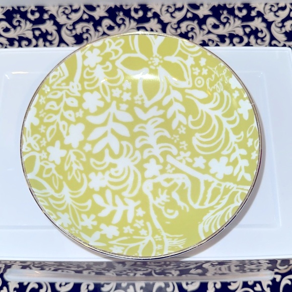 Lilly Pulitzer Salad Desert Fruit Bowls/Plates Gold Rim Set of 3 EUC - Picture 3 of 7
